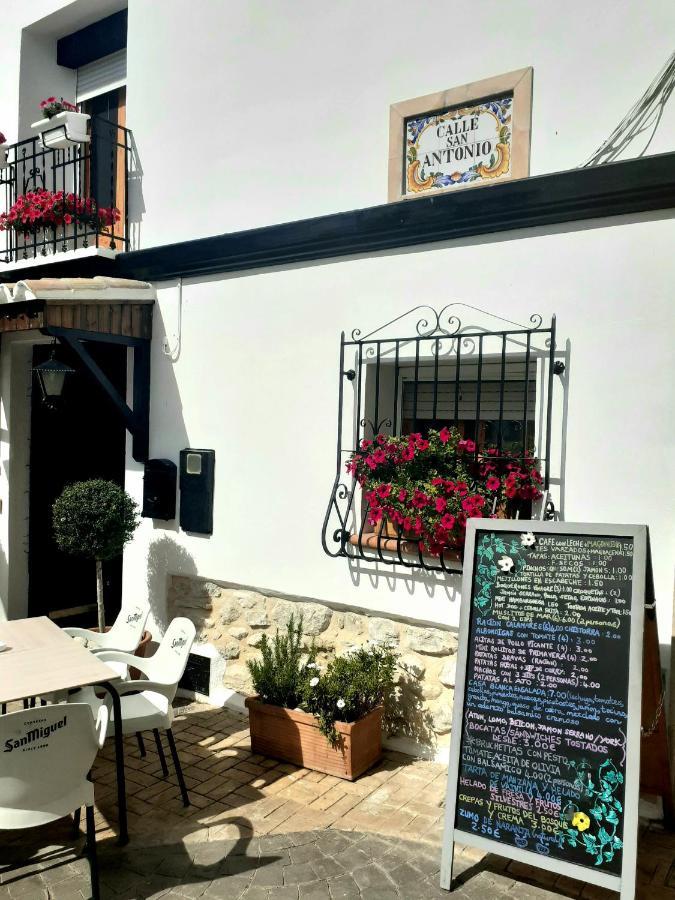 Casa Blanca Bed & Breakfast Castell De Castells Eksteriør bilde