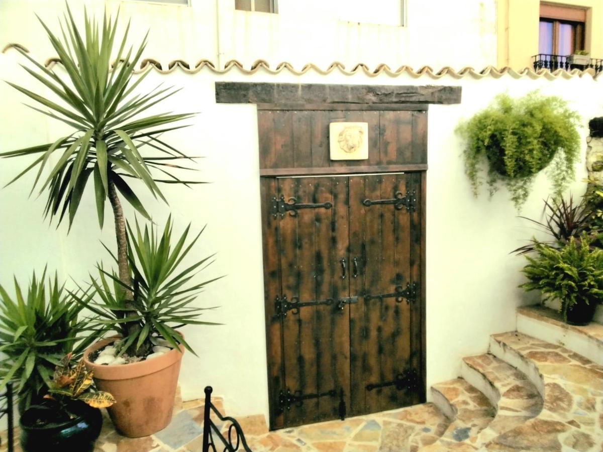 Casa Blanca Bed & Breakfast Castell De Castells Eksteriør bilde